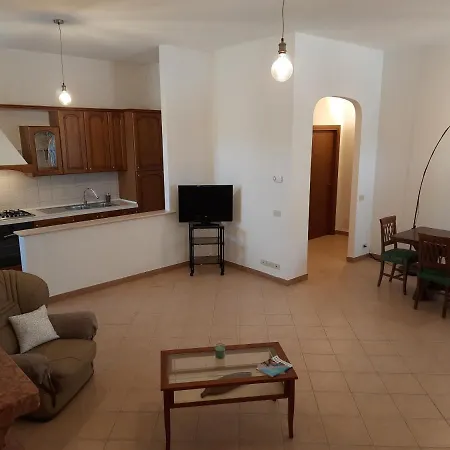 Nyaraló L'acero *