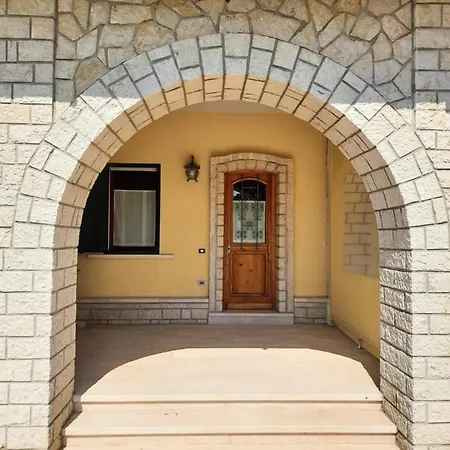 Nyaraló L'acero